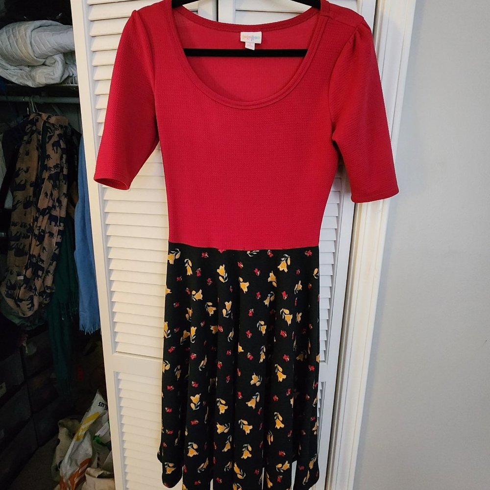 LuLaRoe Nicole Dress with Floral Skirt